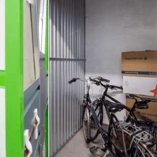 Storebox opslagruimte met fietsen